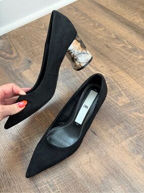 ZARA Black Pointed Pumps with Marble-Effect Block Heel